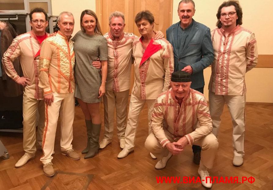 Солисты ВИА «Пламя» и ансамбль «Белорусские песняры»